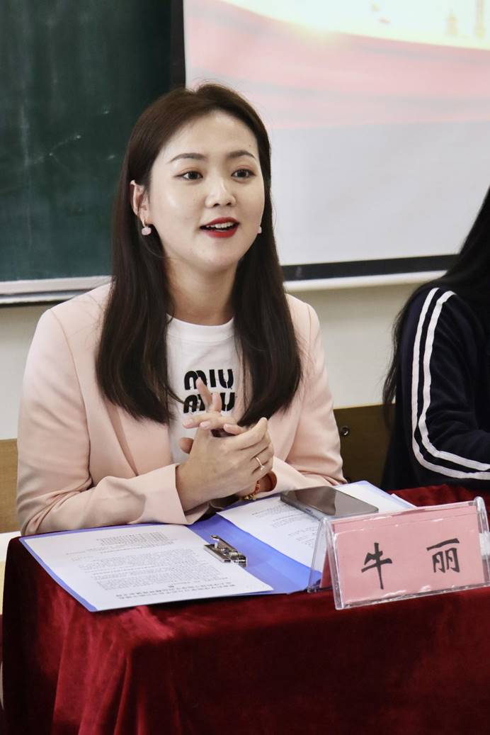 99589c74f359117180825f874405a01