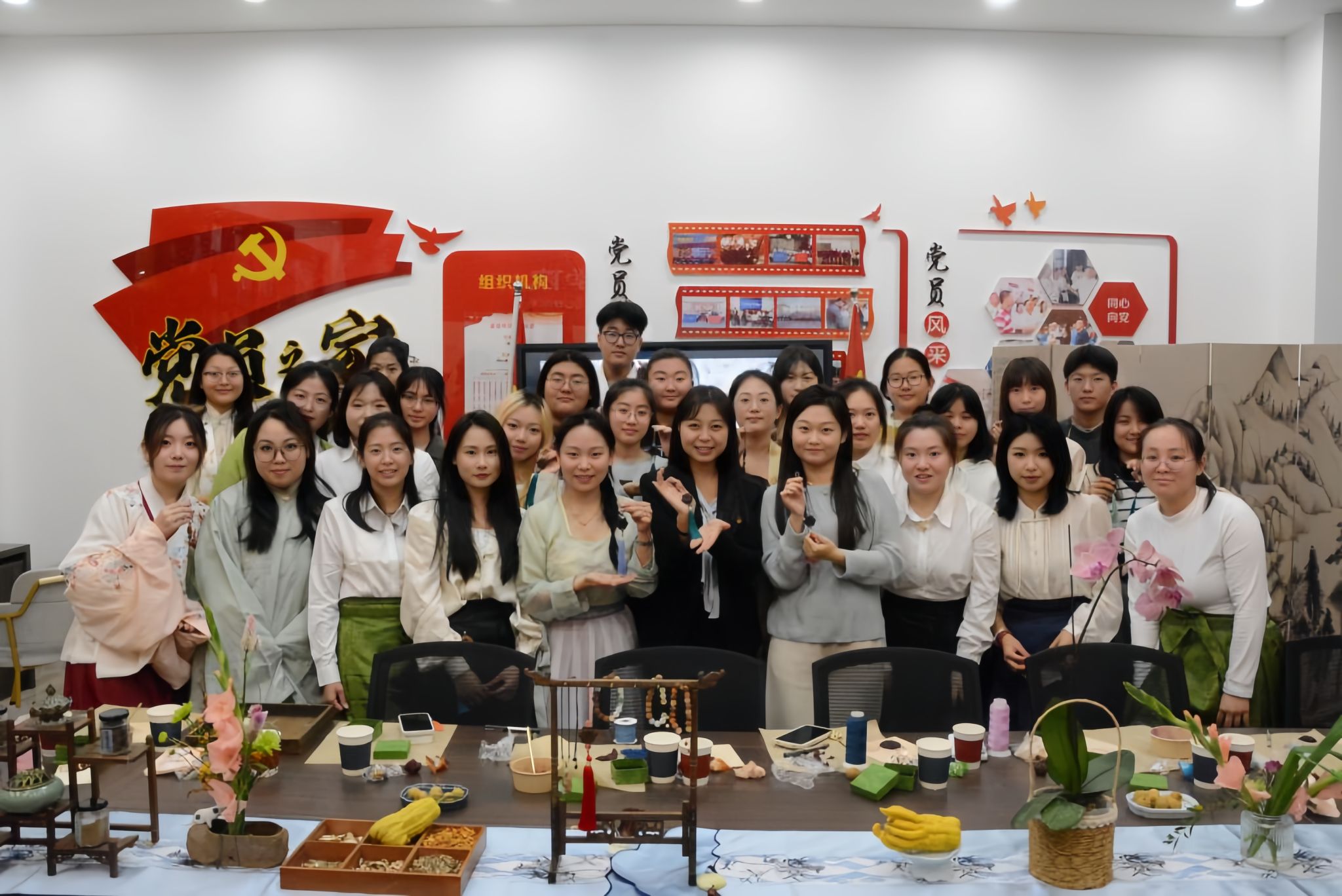 0d3262524de2aa6a08f7eda43a1ef41